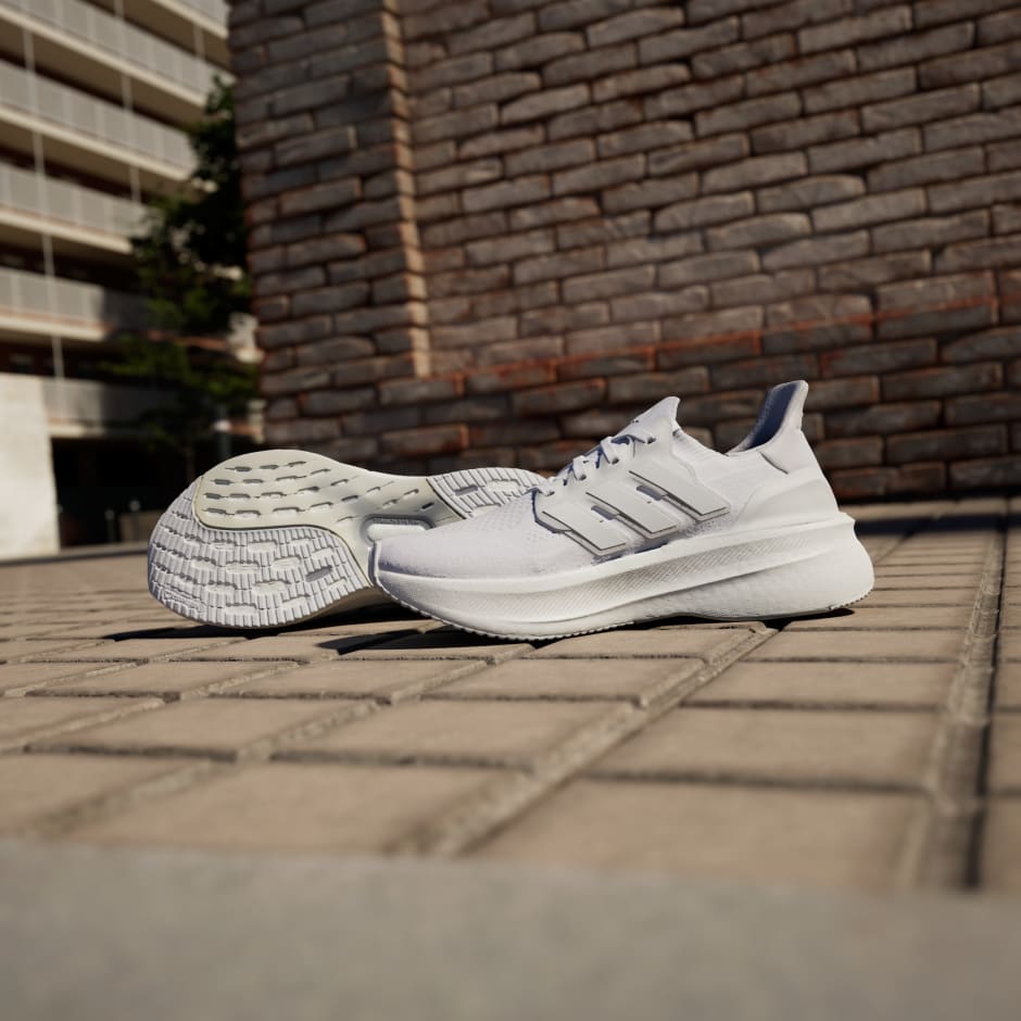 adidas Ultraboost 5 Shoes - Image 3